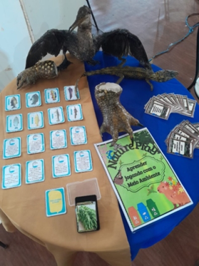 Figura 1. Estande do protótipo do e-book na FIPA.